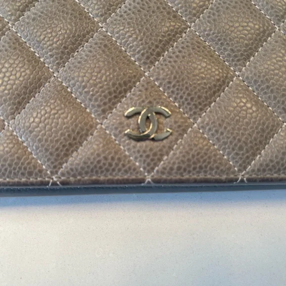 New Chanel Concrete Grey Caviar Wallet Comes with authenticity card. - Picture 8 of 11
